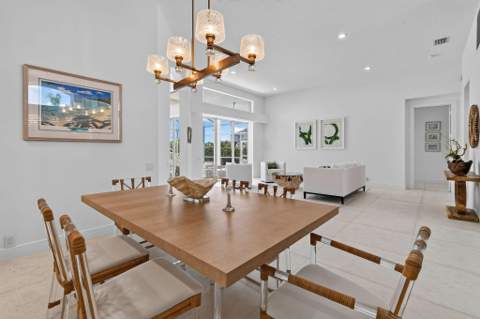 8091 SE Woodlake Lane, Hobe Sound FL - photo 19 of 84