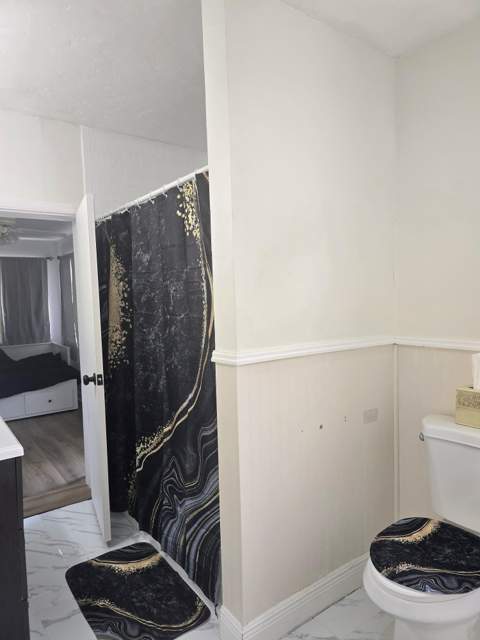 2032 Fillmore Street, Hollywood FL - photo 10 of 23
