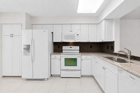 14111 Royal Vista Drive #310, Delray Beach FL - photo 19 of 76
