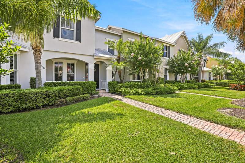 3 bedroom Townhouse at 10487 SW West Park Avenue, Tradition Plat No 8 — photo 3