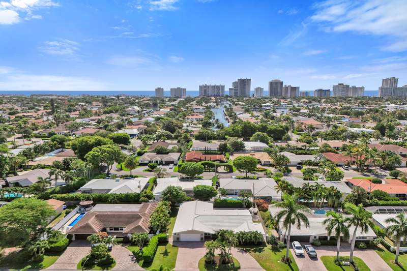 4 bedroom Single Family Residence at 4240 NE 28th Avenue, Coral Ridge Country Club, Fort Lauderdale — photo 5