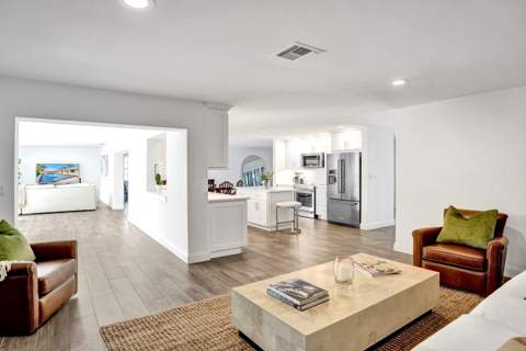 4240 NE 28th Avenue, Fort Lauderdale FL - photo 11 of 49
