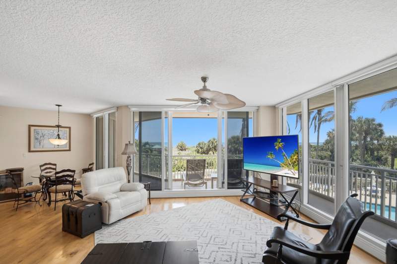 3 bedroom Condominium at 2900 N Highway #2-d, The Atrium On The Ocean, A Condominium, Hutchinson Island — photo 4
