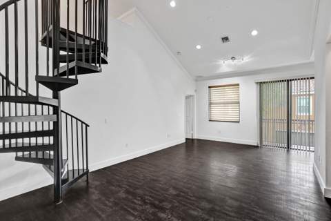 12662 NW 32nd Place, Sunrise FL - photo 9 of 50