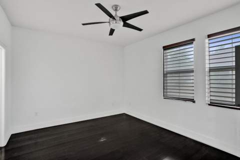 12662 NW 32nd Place, Sunrise FL - photo 12 of 50