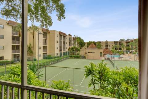 10451 W Broward Boulevard #205, Plantation FL - photo 11 of 14