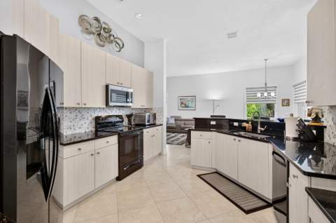 8969 Torcello Way, Boynton Beach FL - photo 10 of 60