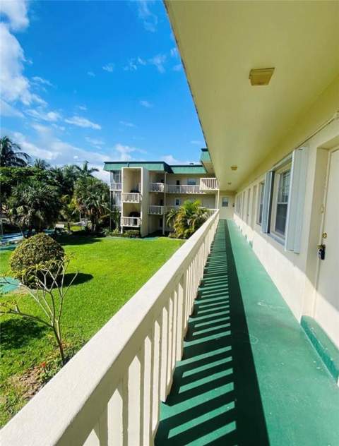 1450 Atlantic Shores Boulevard #212, Hallandale Beach FL - photo 13 of 14