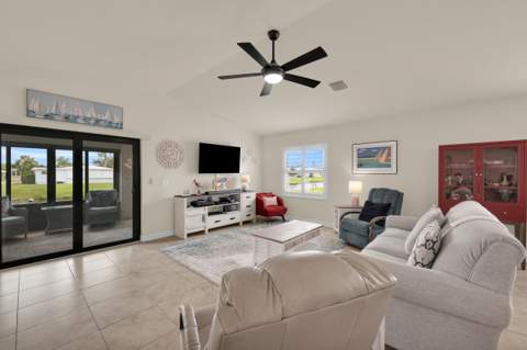 22 Alta Loma, Port St. Lucie FL - photo 9 of 50