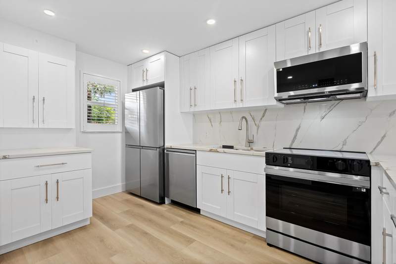2 bedroom Condominium at 750 NE Spanish River Boulevard #1090, Boca House Condo, Boca Raton — photo 3