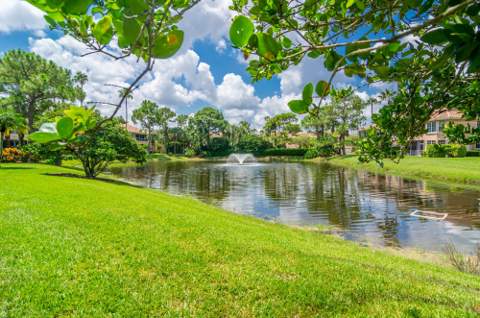 208 Legendary Circle, Palm Beach Gardens FL - photo 18 of 20
