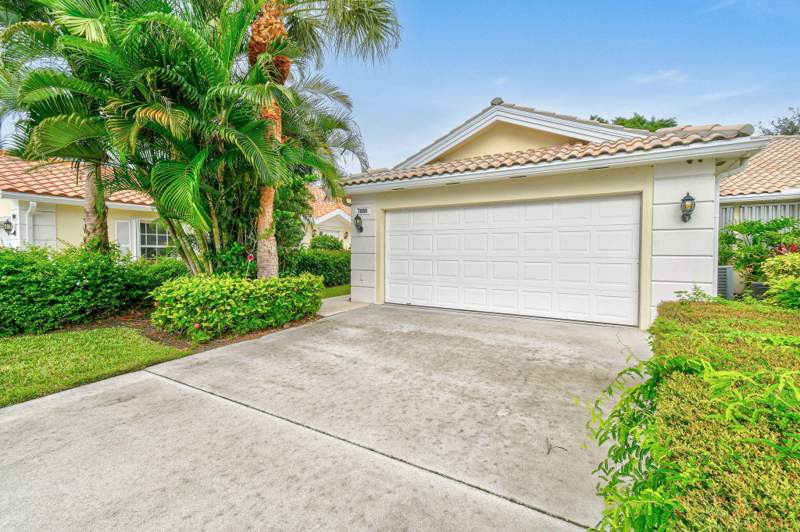 2 bedroom Villa at 7880 SE Peppercorn Court, Double Tree, Hobe Sound — photo 3
