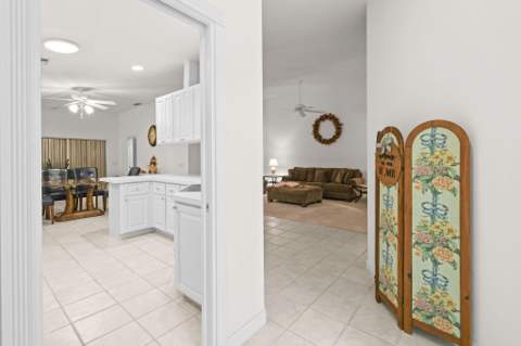 7880 SE Peppercorn Court, Hobe Sound FL - photo 6 of 66