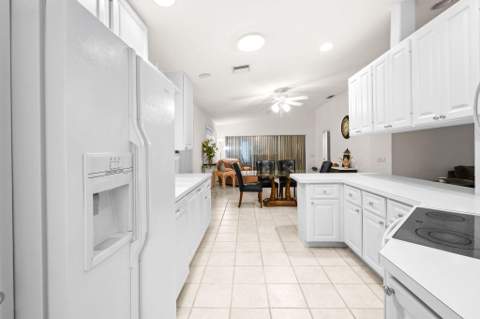 7880 SE Peppercorn Court, Hobe Sound FL - photo 15 of 66
