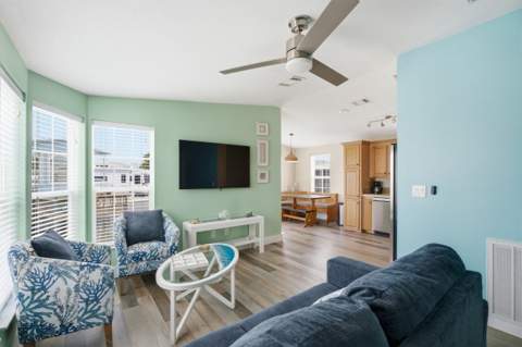 166 Nettles Boulevard, Jensen Beach FL - photo 8 of 39