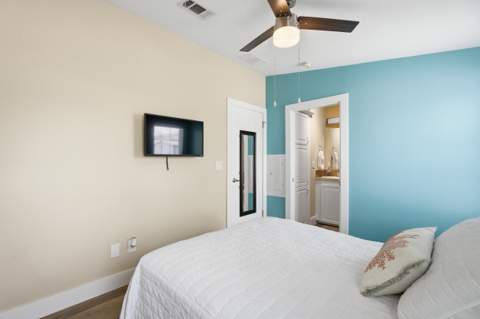 166 Nettles Boulevard, Jensen Beach FL - photo 14 of 39