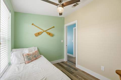 166 Nettles Boulevard, Jensen Beach FL - photo 16 of 39