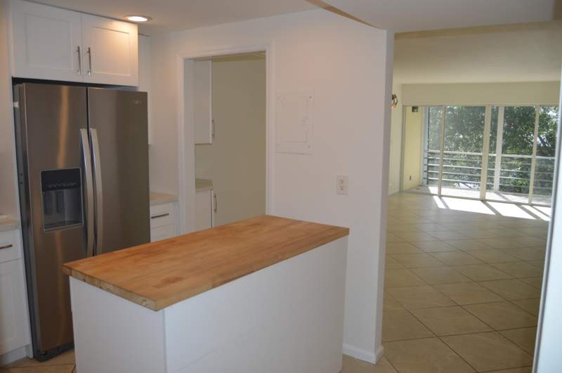 1 bedroom Condominium at 775 Jeffery Street #5-303, French Village Condo, Boca Raton — photo 4