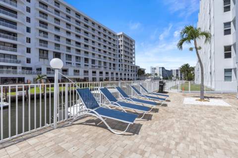 3100 NE 49th Street #503, Fort Lauderdale FL - photo 23 of 33