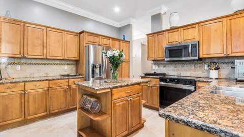 7232 NW 58th Way, Parkland FL - photo 11 of 38