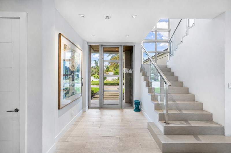 5 bedroom Single Family Residence at 1508 Lake Drive, Totterdale Add, Delray Beach — photo 5