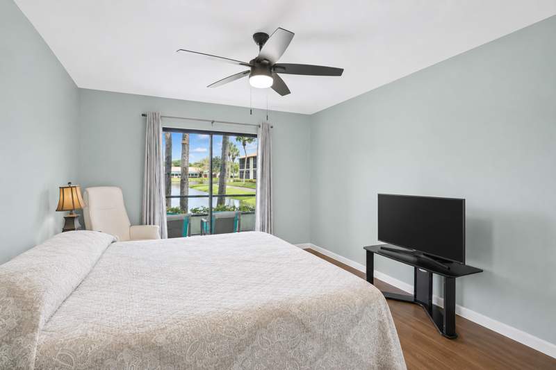 2 bedroom Condominium at 7892 Willow Springs Drive ##1517, Gardens Of Willow Bend Condos, Greenacres — photo 4