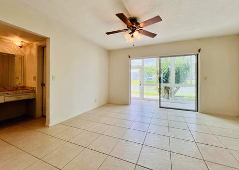 107 Wellington D, West Palm Beach FL - photo 6 of 15