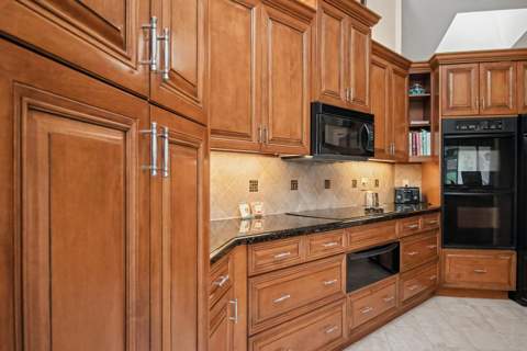 7838 Tennyson Court, Boca Raton FL - photo 19 of 52