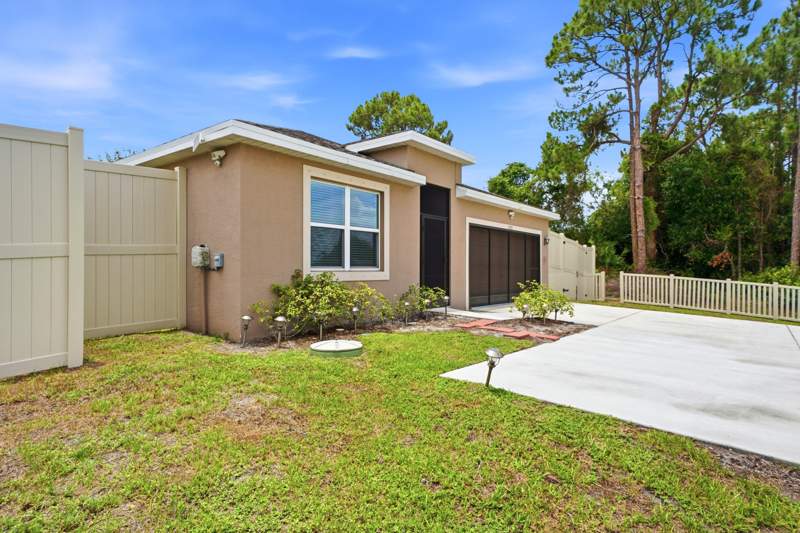 4 bedroom Single Family Residence at 1572 SW Paar Drive, Port St Lucie Section 33, Port St. Lucie — photo 5