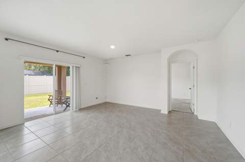 1572 SW Paar Drive, Port St. Lucie FL - photo 23 of 44
