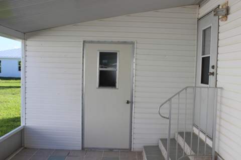 6731 Sinsonte Court, Fort Pierce FL - photo 9 of 31