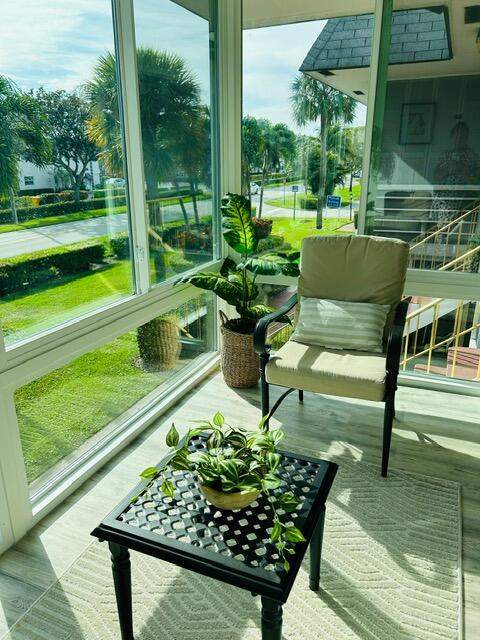 50 Plymouth F, West Palm Beach FL - photo 11 of 48