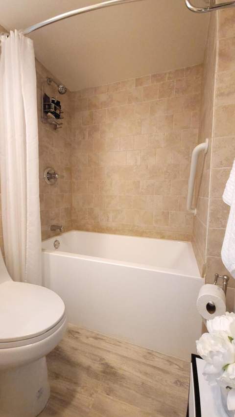 50 Plymouth F, West Palm Beach FL - photo 16 of 48