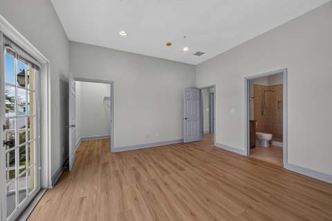 2700 NE 8th Avenue, Wilton Manors FL - photo 19 of 64