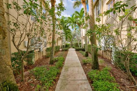 115 Lighthouse Circle #B, Tequesta FL - photo 6 of 39