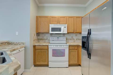 115 Lighthouse Circle #B, Tequesta FL - photo 22 of 39