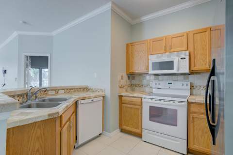 115 Lighthouse Circle #B, Tequesta FL - photo 23 of 39