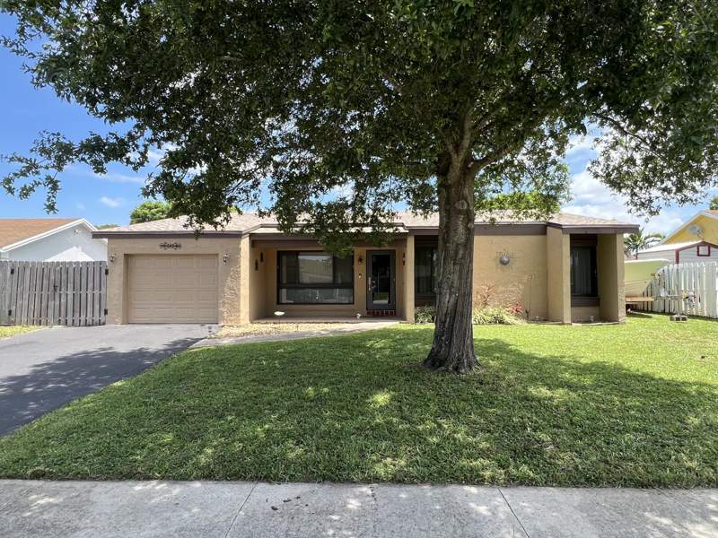 3 bedroom Single Family Residence at 8511 NW 8th Street, Westview Sec One Part Two, Pembroke Pines — photo 3