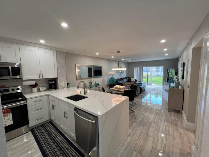 2 bedroom Condominium at 9780 Marina Boulevard #415, Sandalfoot South One Condo Pt Of Lts 12, 33 And 34, Boca Raton — photo 5