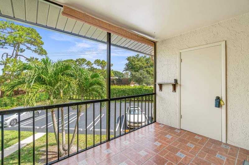 2 bedroom Condominium at 223 Pine Hov Circle #A-2, Pine Ridge South II Condominiums, Greenacres — photo 2