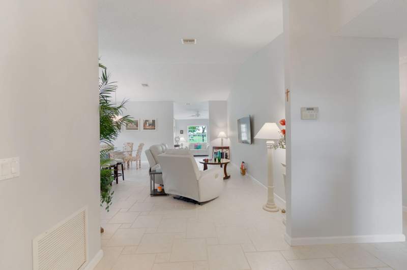 3 bedroom Villa at 5487 Crystal Anne Drive, Cypress Lakes 9, West Palm Beach — photo 5