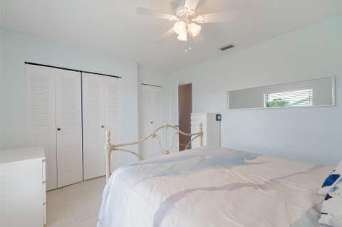 5487 Crystal Anne Drive, West Palm Beach FL - photo 22 of 49