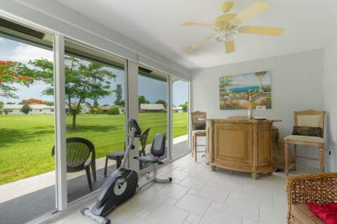 5487 Crystal Anne Drive, West Palm Beach FL - photo 14 of 49