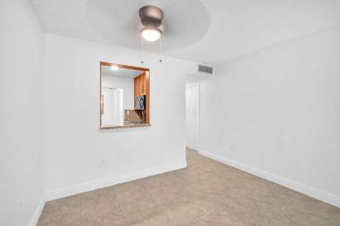 1021 Mockingbird Lane #303, Plantation FL - photo 11 of 31