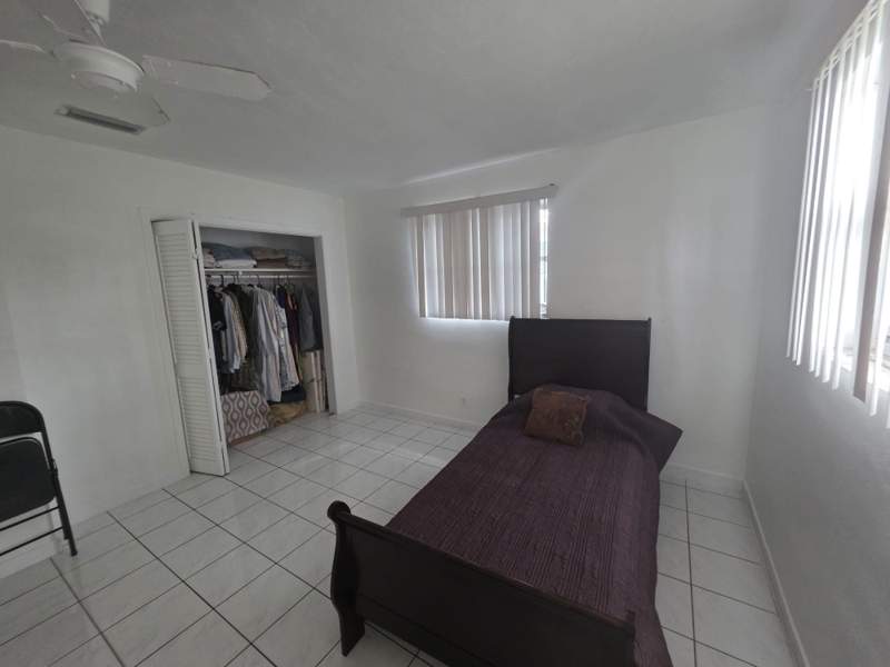 3 bedroom Single Family Residence at 5261 NW 14th Place, Falcon Sub No One, Lauderhill — photo 5