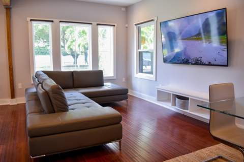 1009 Tequesta Street, Fort Lauderdale FL - photo 8 of 37