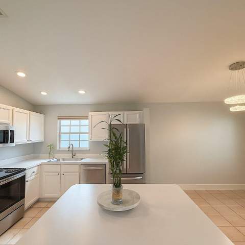 1106 Swan Lake Circle, Port St. Lucie FL - photo 9 of 19