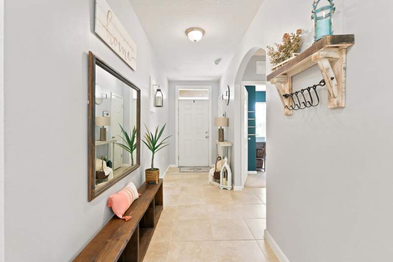 4 bedroom Single Family Residence at 2096 SW Leafy Road, Port St Lucie Section 11 — photo 3