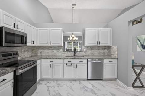 10469 Pelican Drive, Wellington FL - photo 17 of 63