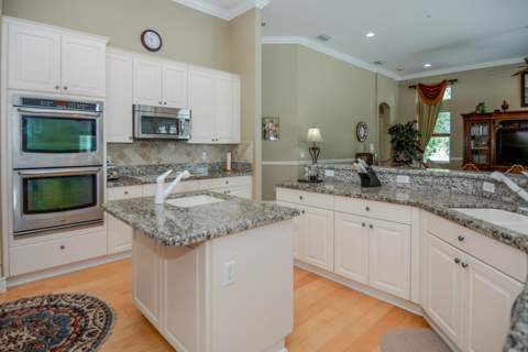 4676 Manderly Drive, Wellington FL - photo 11 of 57